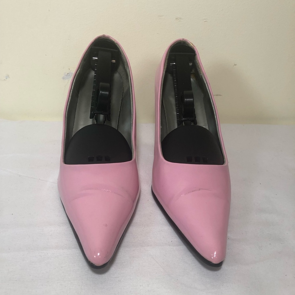 Firenze Pink 3” heels pointed toe pumps 8 1/2M. Made in Italy.